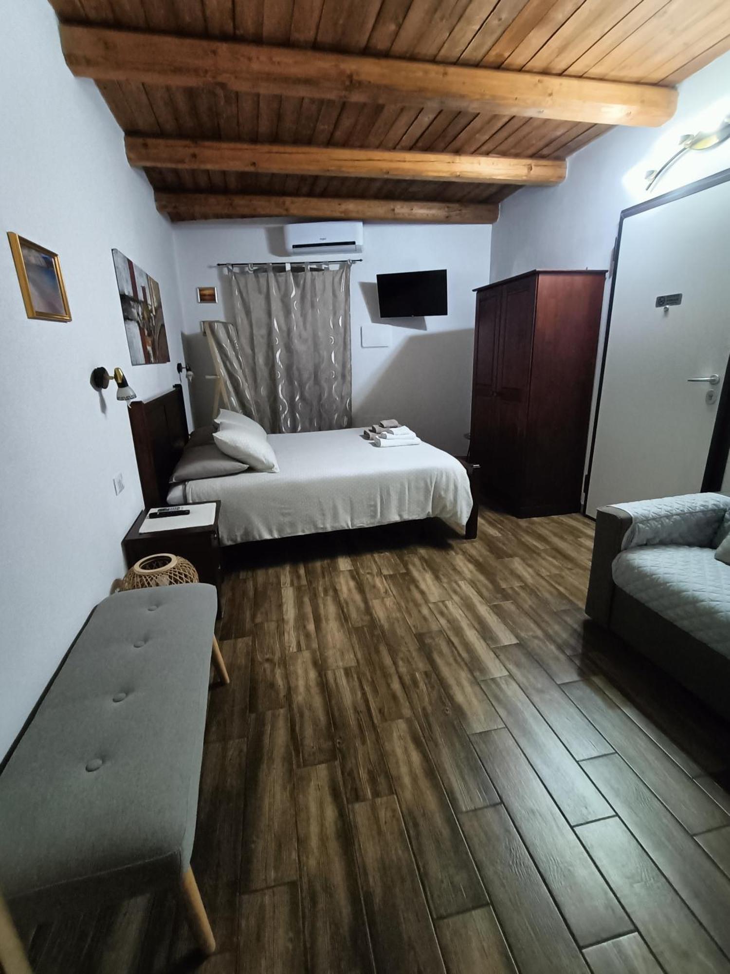 Bed And Breakfast Raggio Di Sole Iglesias Zewnętrze zdjęcie