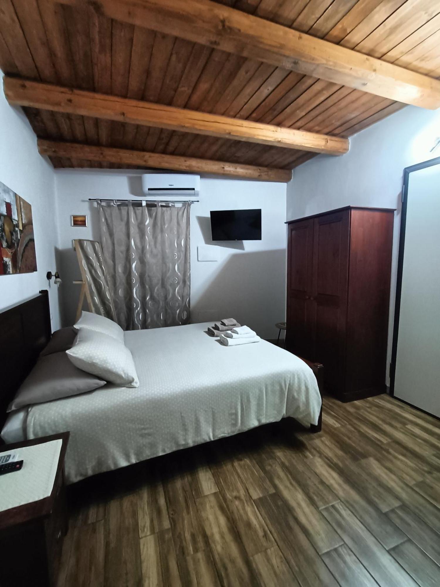 Bed And Breakfast Raggio Di Sole Iglesias Zewnętrze zdjęcie