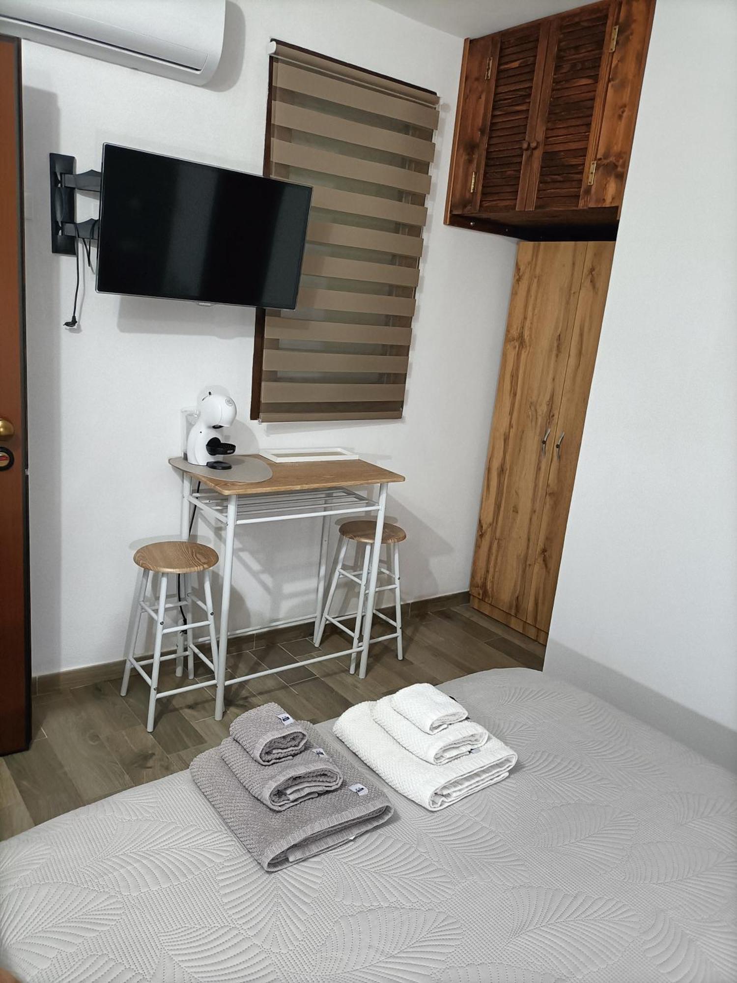 Bed And Breakfast Raggio Di Sole Iglesias Zewnętrze zdjęcie